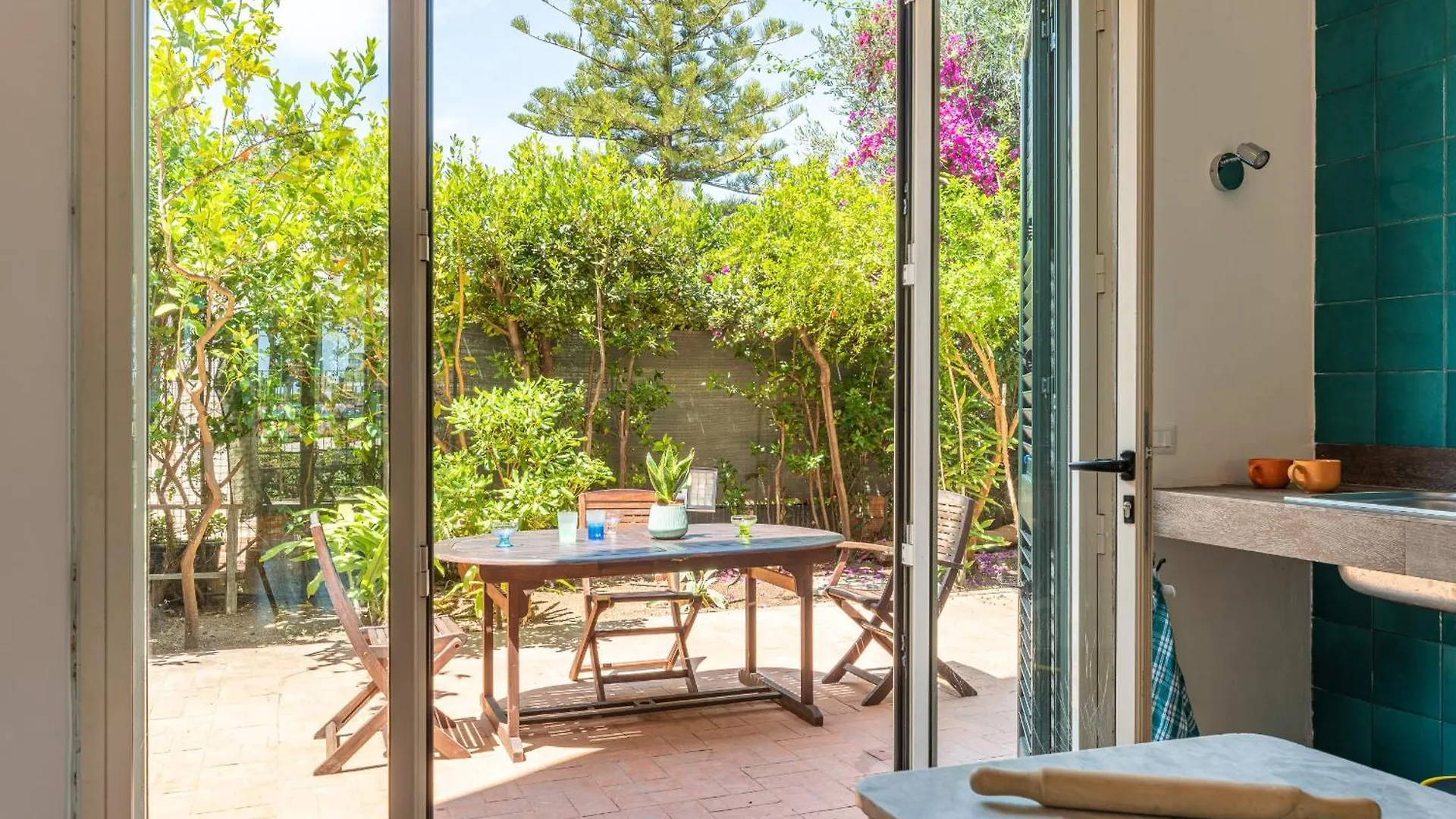 Villino Alice A Mondello By Wonderful Italy Villa Palermo